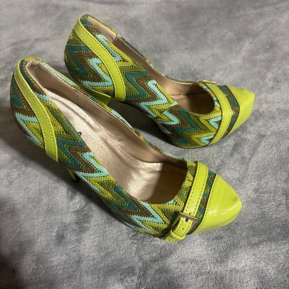Qupid Green Heels